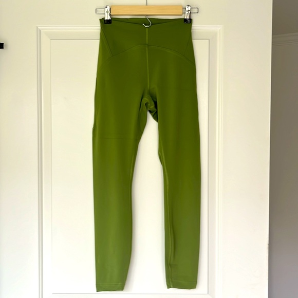 Lululemon InStill High-Rise - Picture 3 of 5